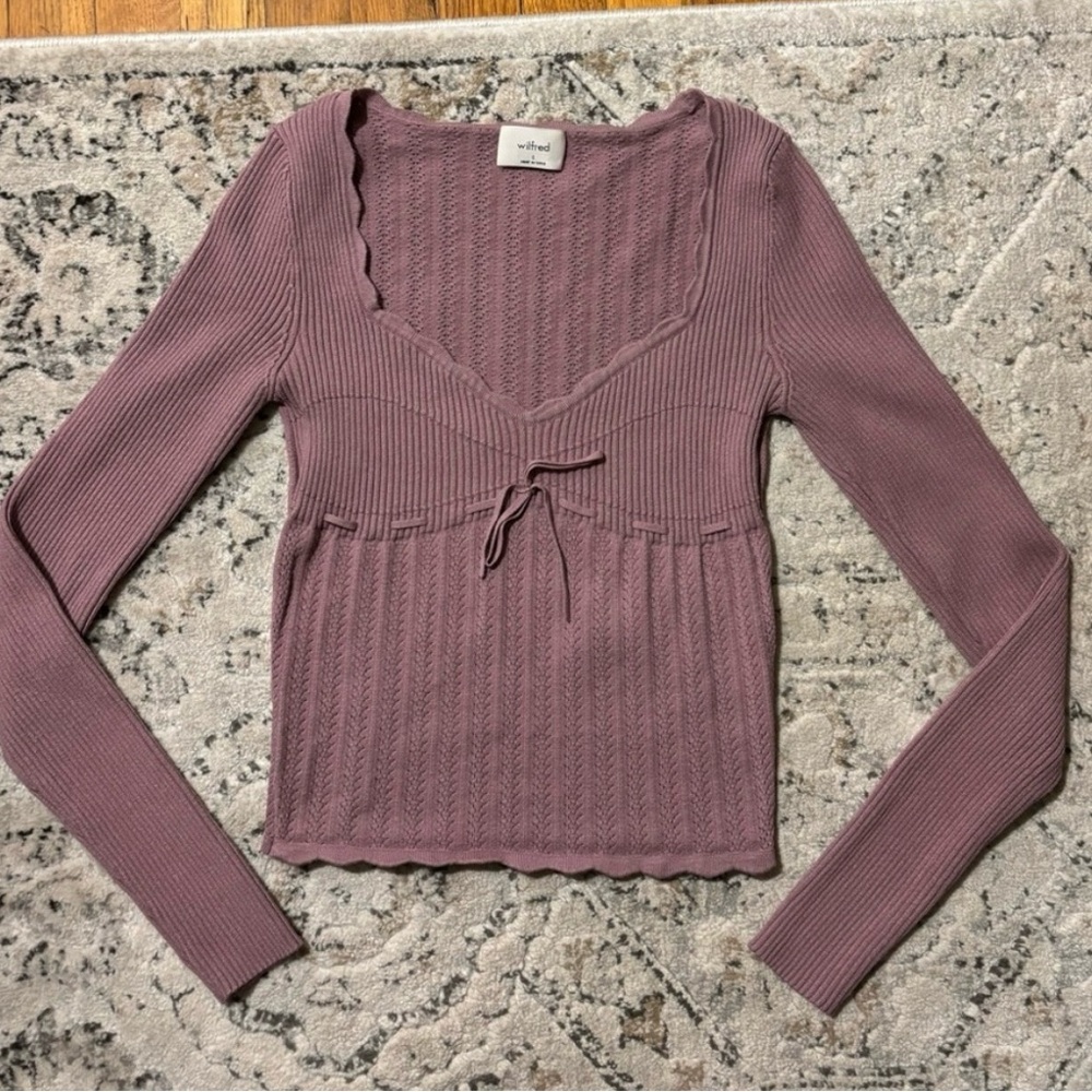 Aritzia BLACK Scalloped Knit Blouse